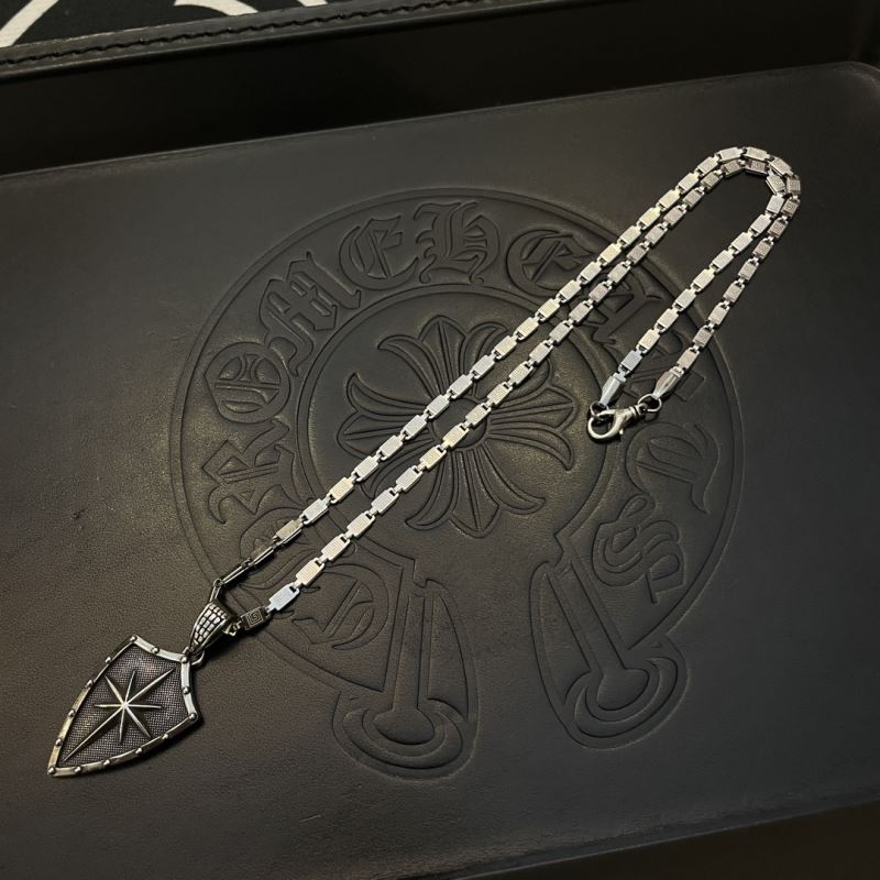 Ch*0me He**ts necklaces